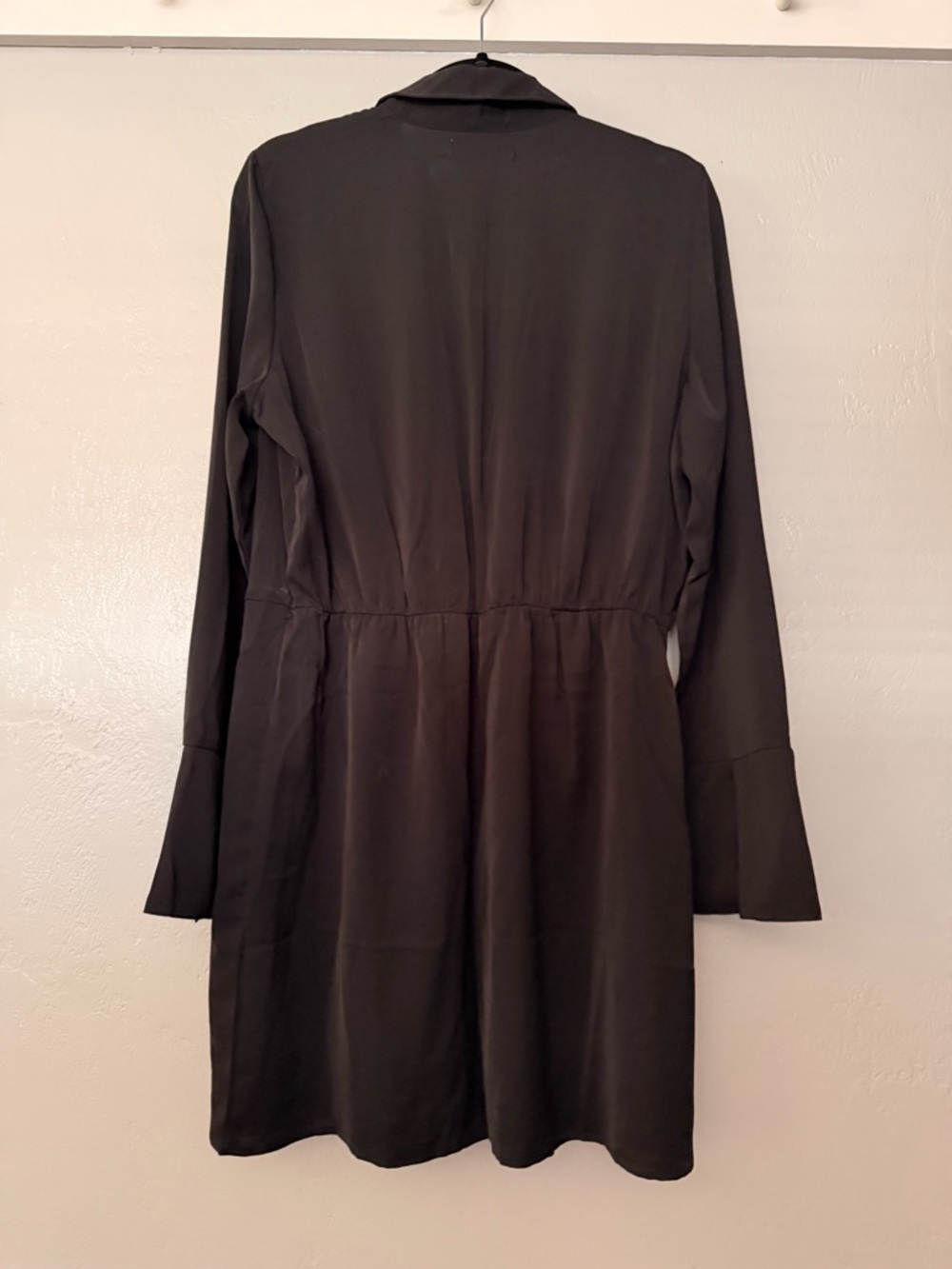 Abercrombie & Fitch Black Long Sleeve Twist-Front Shirt Dress - Picture 2 of 4